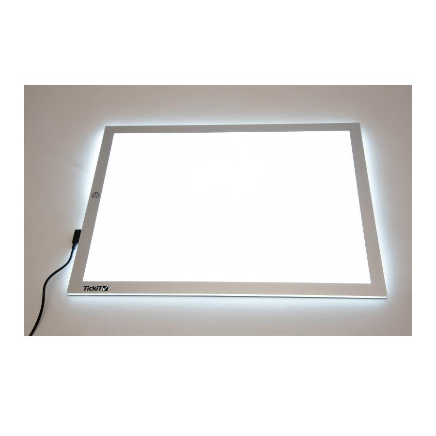 Table lumineuse A3, rechargeable à LED,3 couleurs,Intensité variable en  continu et 6 niveaux de luminosité,Panneau lumineux à dessin, dessin,  croquis : : Cuisine et Maison