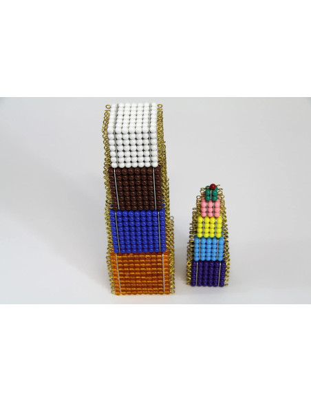 Cubes de perles colorées Cubes de perles colorées