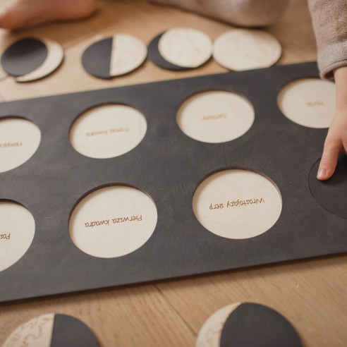 Puzzle Stuka Puka | Les phases de la lune | So Montessori