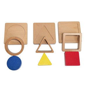 Jeu d'encastrement de 3 formes géométriques 2