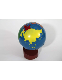 Globe coloré des continents